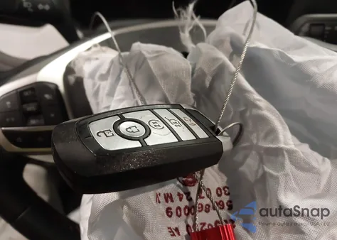 2025 Ford Explorer Active z USA, uszkodzony, nr VIN 1FMUK8DH9SGA43347